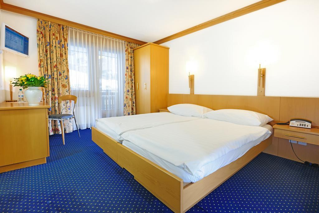 Hotel Alpenrose Zermatt Pokoj fotografie